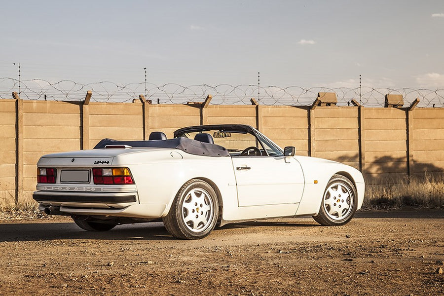 CLASSIC DRIVE: Porsche 944 S2 Cabriolet