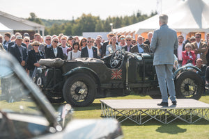 1321 Bentleys gather to set new record