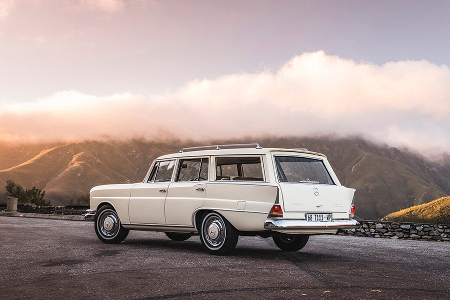 CLASSIC DRIVE: Mercedes-Benz 230 S "Fintail Estate"