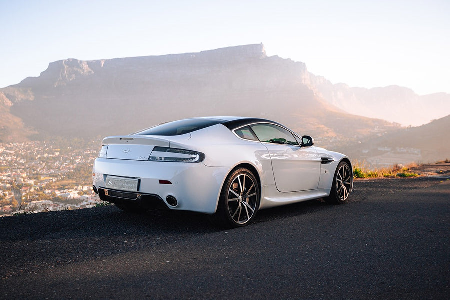 MODERN CLASSIC: Aston Martin Vantage V8 N420